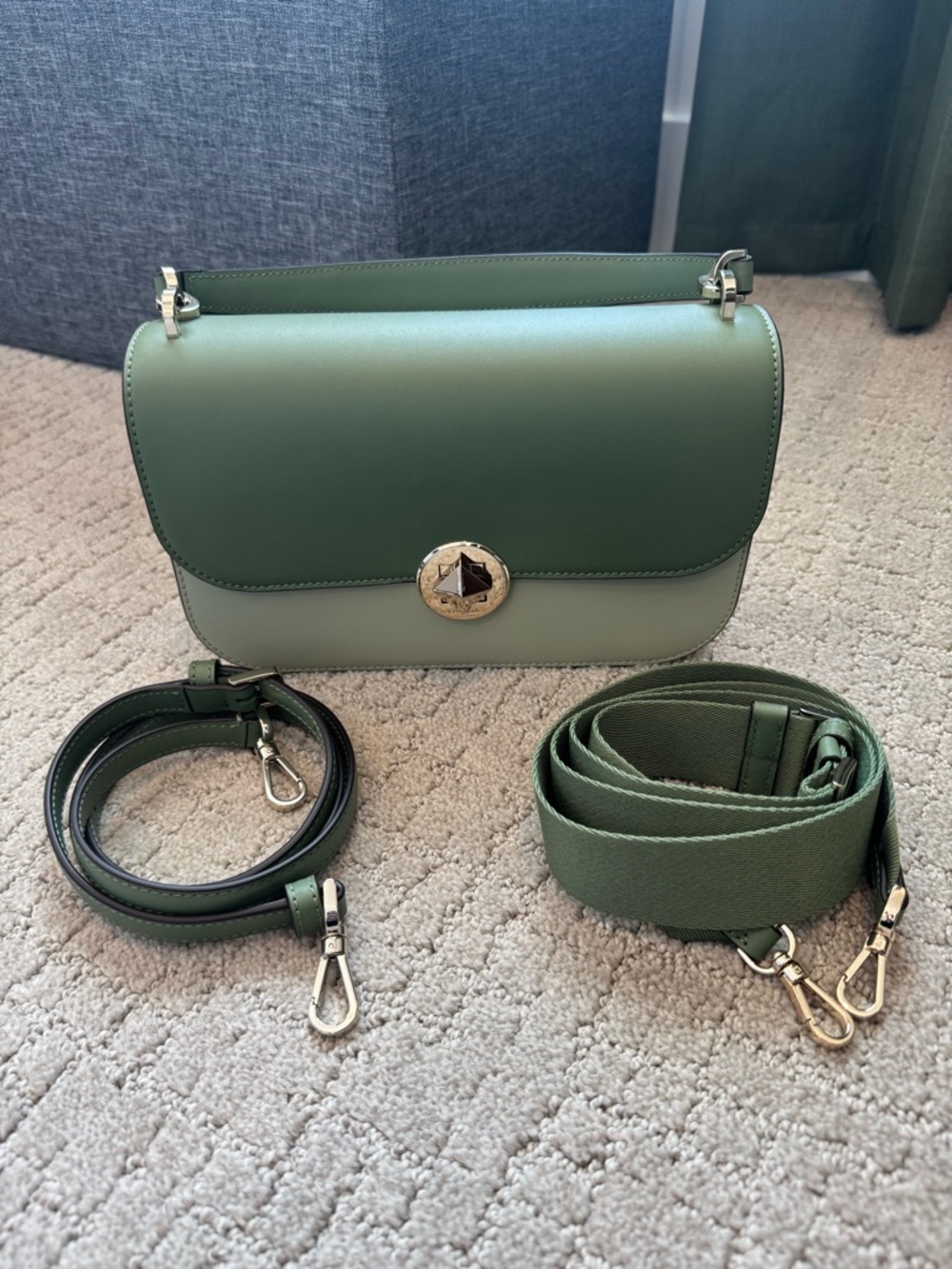 Kate Spade Two-Tone Green Leather Crossbody Bag with Detachable Straps